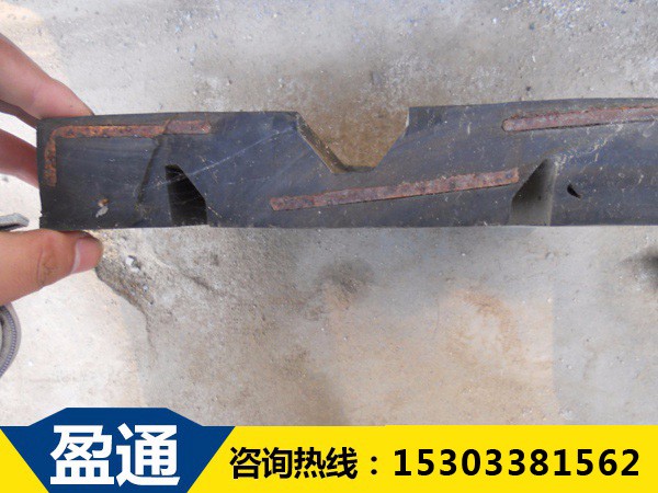 安泽60型橡胶板式伸缩缝内部结构图
